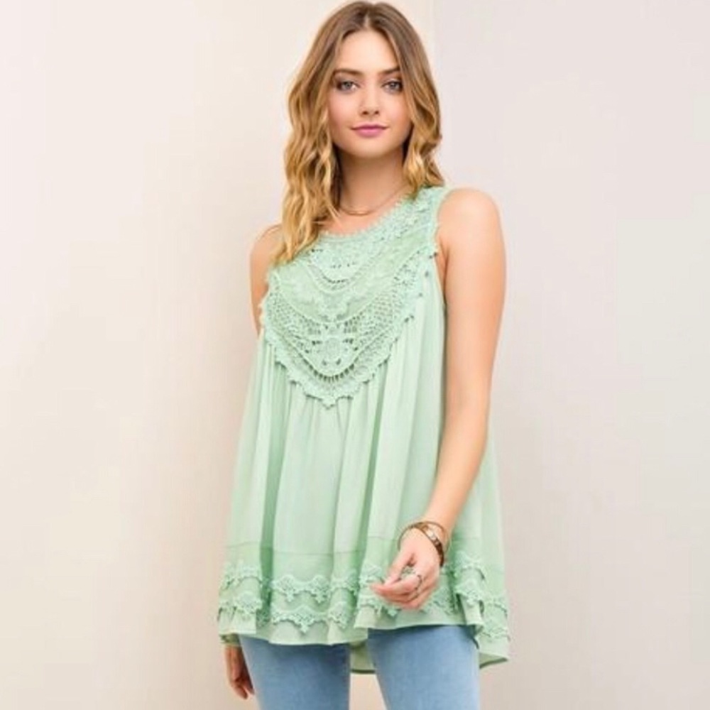 🆕ENTRO Mint Lace Tunic Top